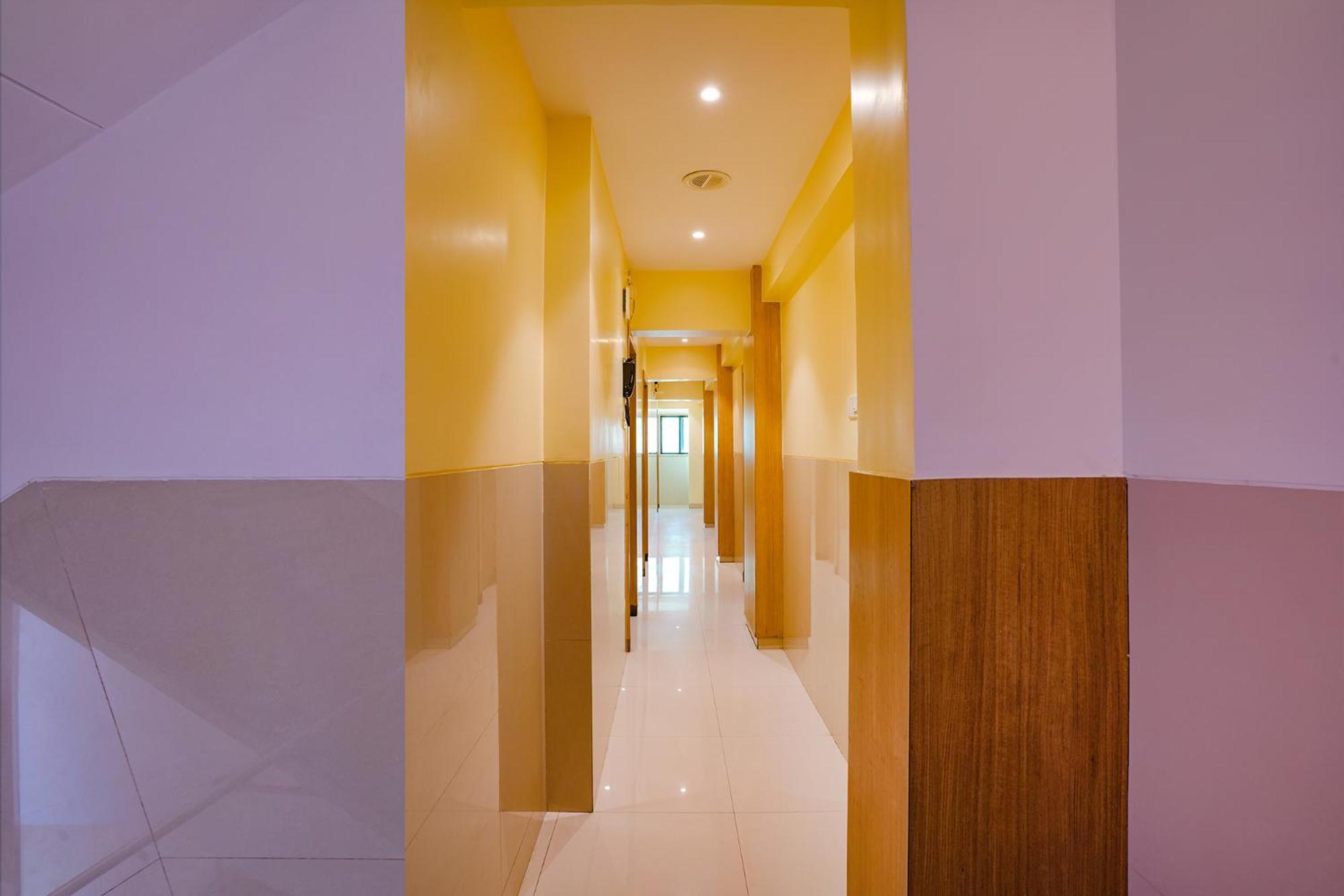 Fabhotel Starwood Residency - Behind Bmw Car Showroom Navi Mumbai Extérieur photo