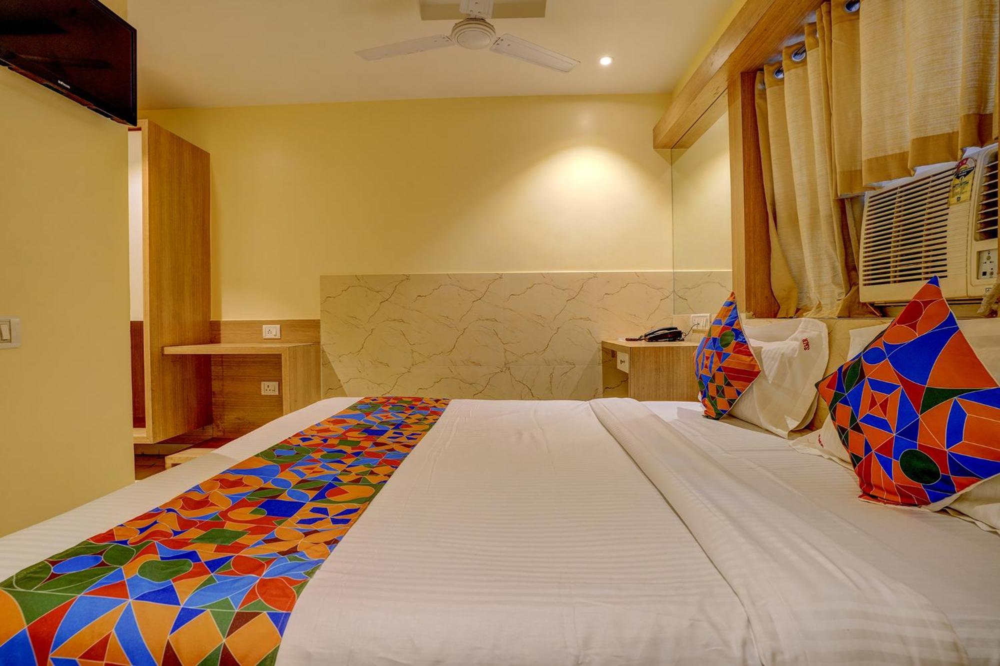 Fabhotel Starwood Residency - Behind Bmw Car Showroom Navi Mumbai Extérieur photo